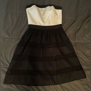 White House Black Market strapless dress, size 0.